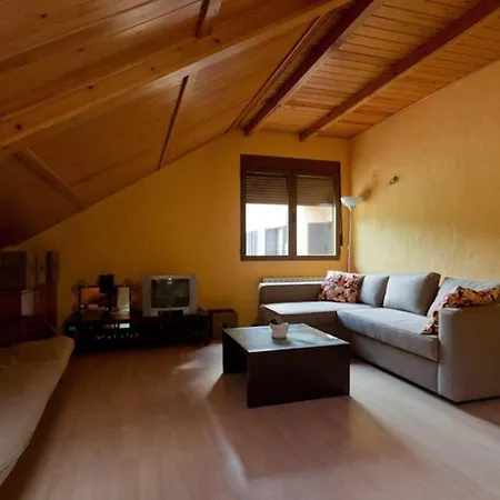 3 Apartment *